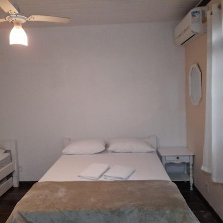 Pousada Praia Da Baleia Room photo